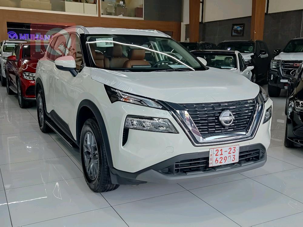 نیسان ئێکس ترەیل
